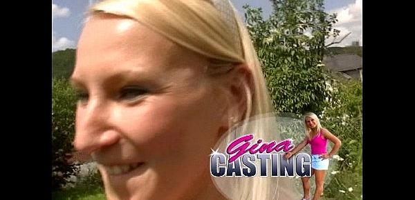  Gina Casting - Sexy Paar-ty!